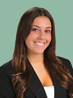Portrait of Elayna Bassuk